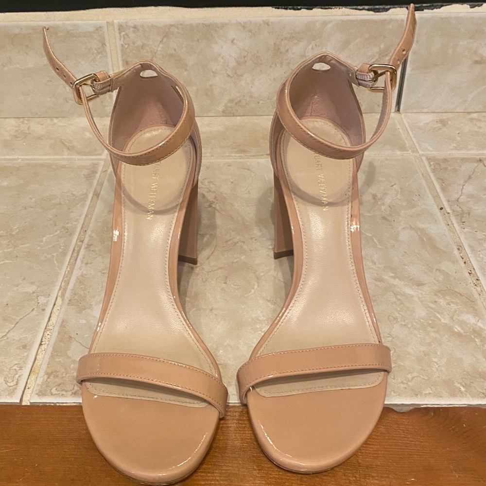 Stuart Weitzman Nude Walkaway Patent Leather Heels